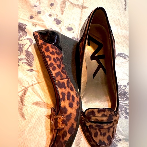 Ann Klien Comfortable Shoes - Picture 3 of 3